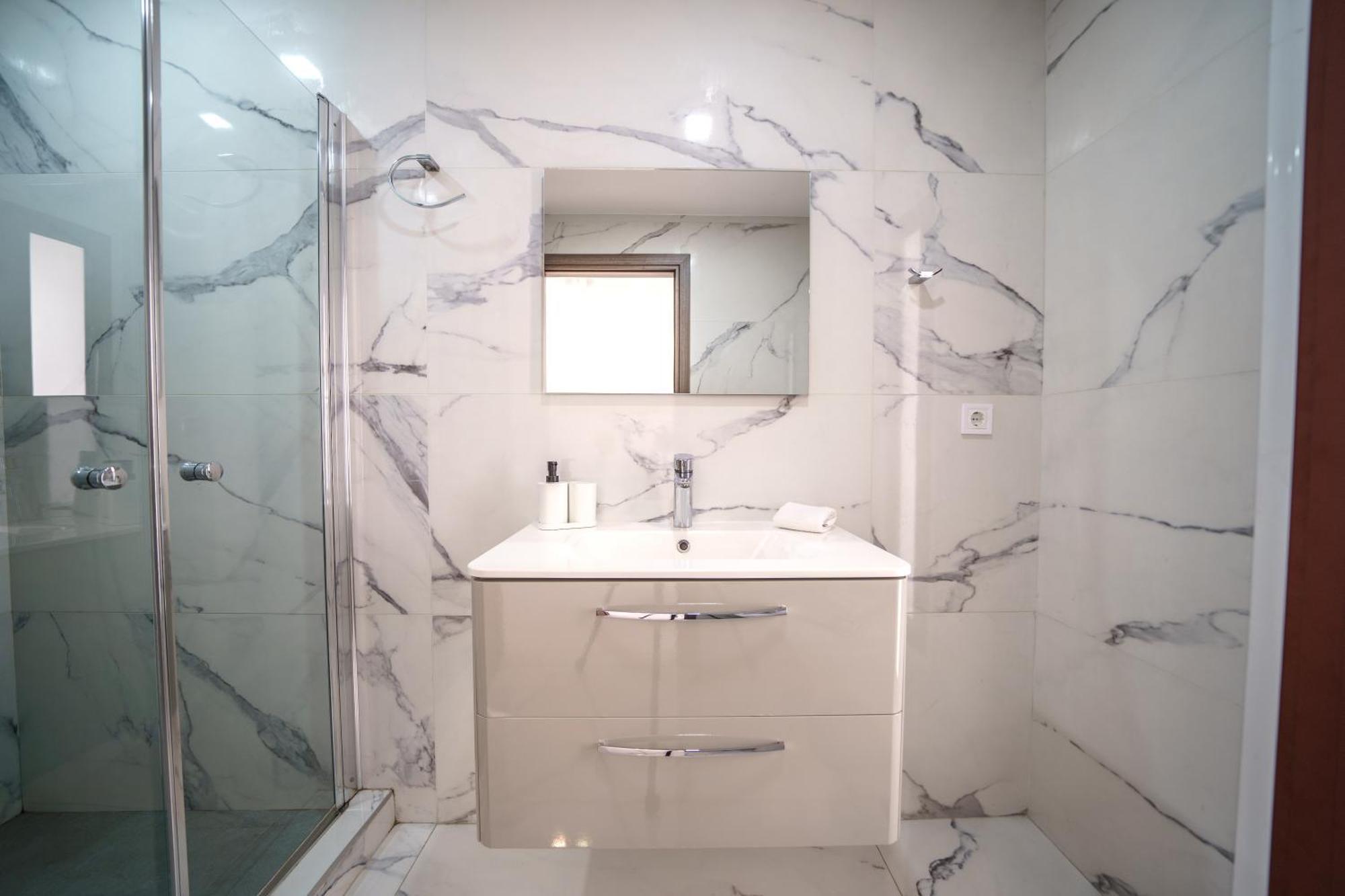 شقة Dimitra & Deslina Luxury Αpartments جورجيوبوليس المظهر الخارجي الصورة